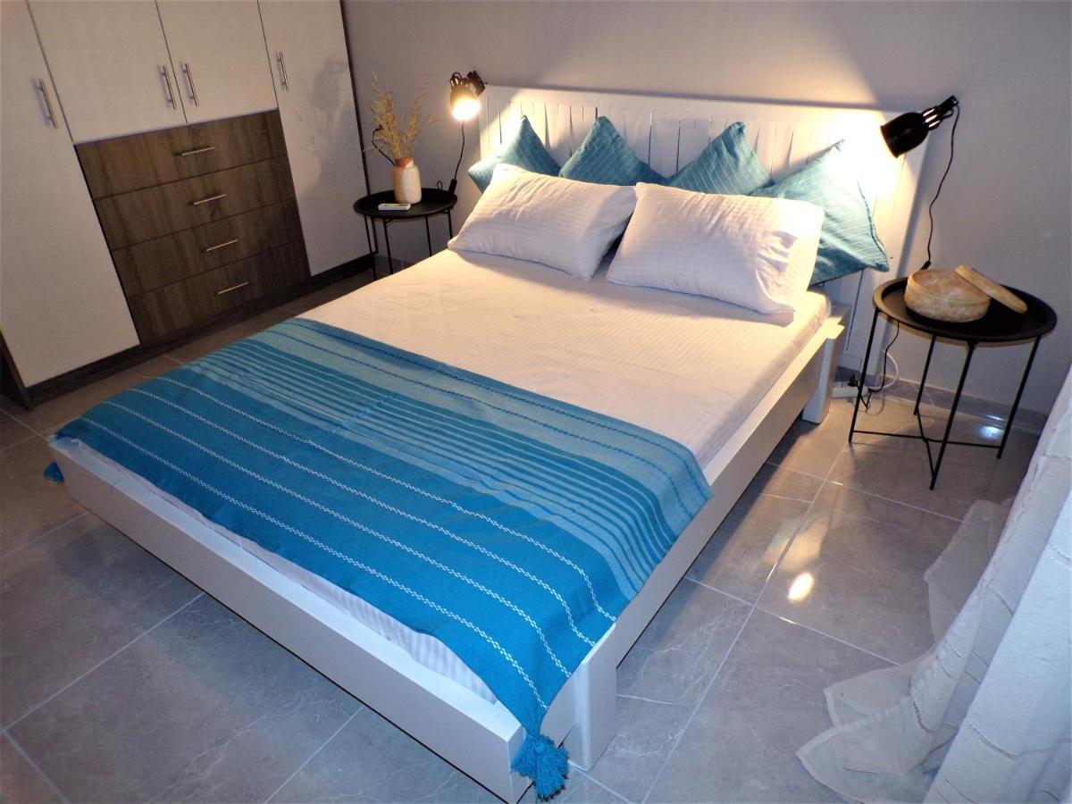 Artemis Suites Volos Eksteriør bilde